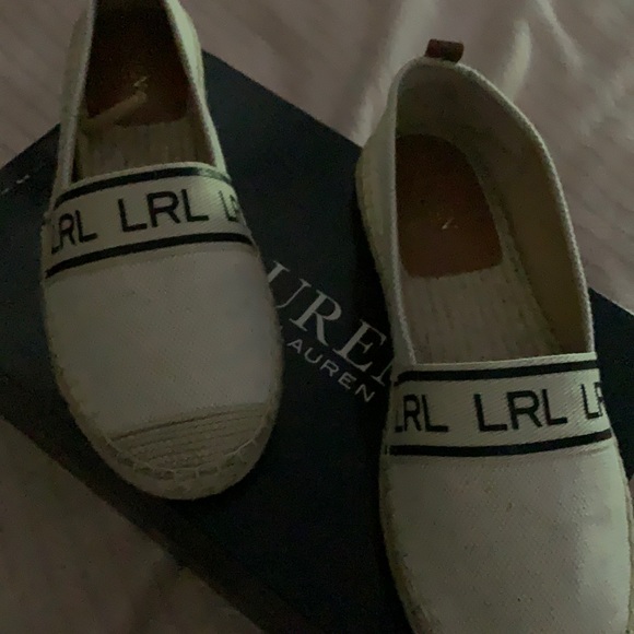 Worn once - Picture 1 of 2